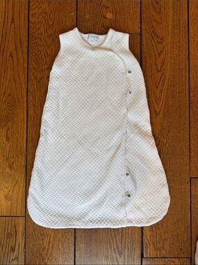 Nellapima White Quilted Sleeveless Baby Sleep Sack with Side Snaps 6-12 months